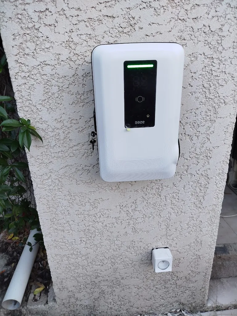 Installation d'une borne DAZE et prise etanche par infiny elec Baillargues