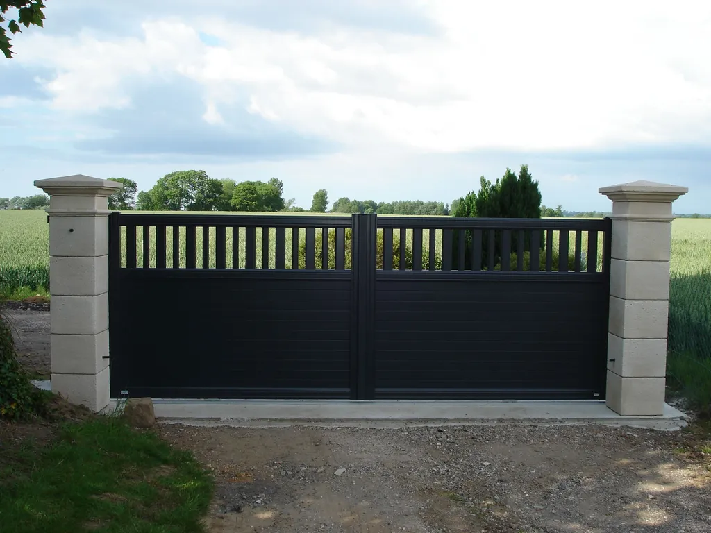 Devis installation portail alu coulissant et motorisé Deauville Calvados