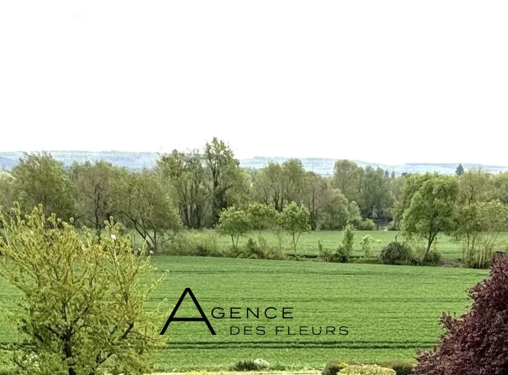 A saisir magnifique maison de 180 m² habitable sur la commune très recherchée de FRENEUSE 76410