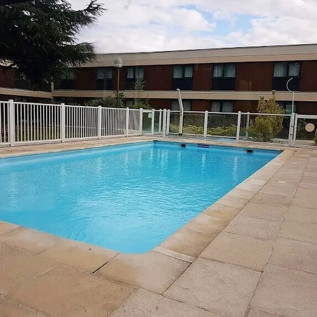 Professionnels de l'hôtellerie à Rouen : Offrez une expérience aquatique unique à vos clients.