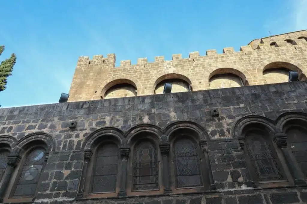 La ville d'Agde a 10 mn du camping mas de la plage de vias