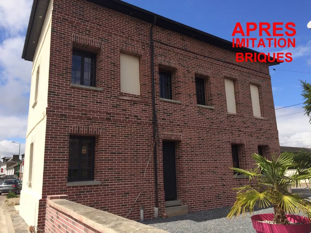 Rechercher une entreprise spécialisée en ravalement de façade pour refaire une façade en brique proche de Elbeuf 76. 
