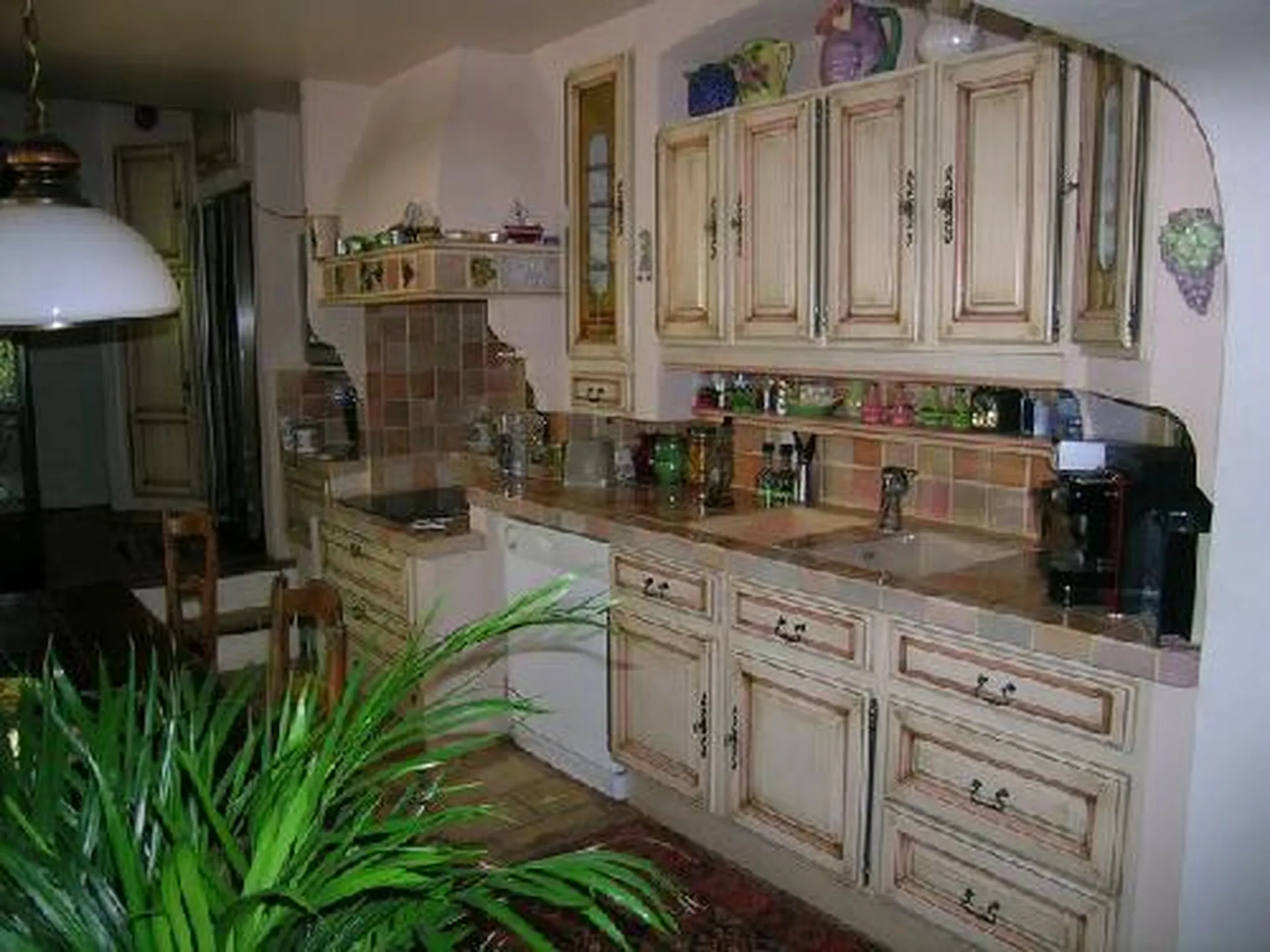 Vente maison Roquefort La Bédoule dans quartier recherché avec studio et maison d'invités