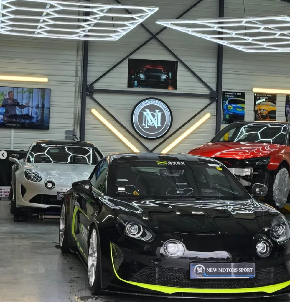 New Motors Sport – Spécialiste de la personnalisation automobile et moto en Gironde