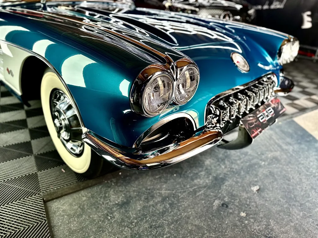 protection carrosserie traitement céramique Gyeon infinite Lyon Chevrolet corvette C1 1959