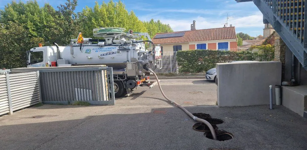 Vidange pompage bac à graisses à Mérindol