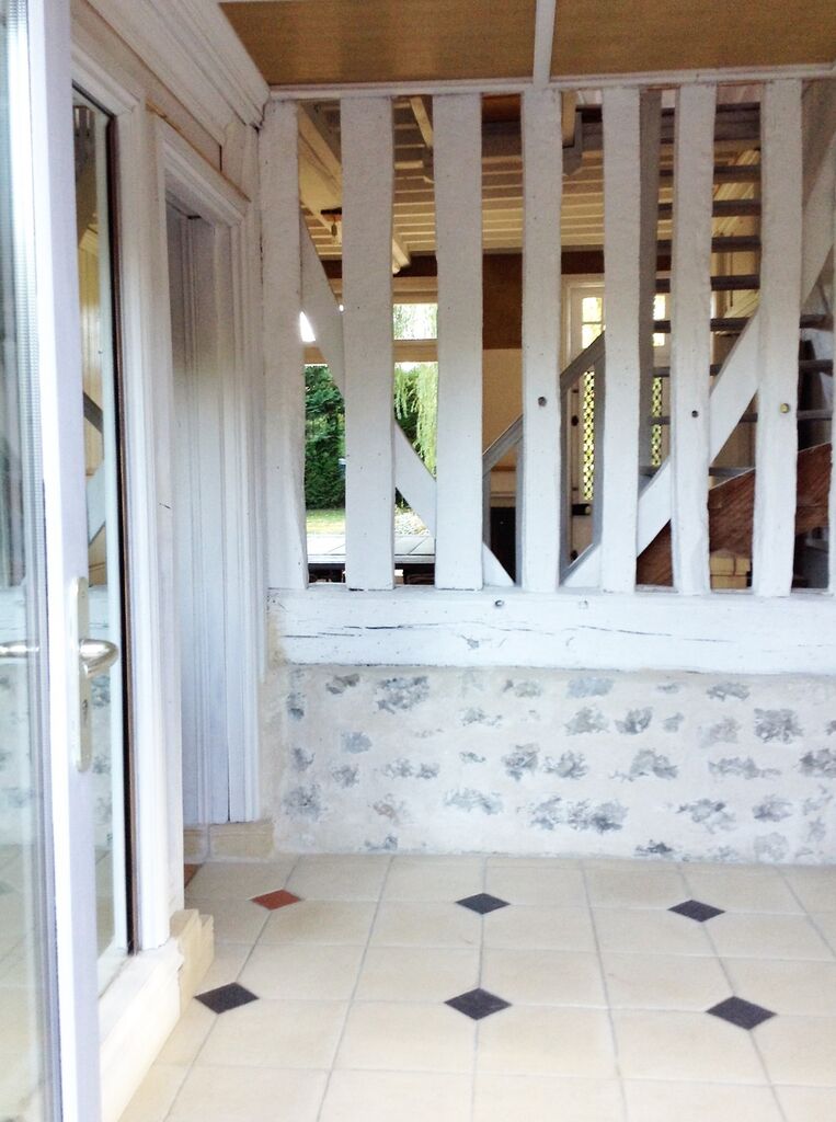 MAISON A VENDRE AVEC JARDIN GARAGE ET 3 CHAMBRES PROCHE DE LISIEUX