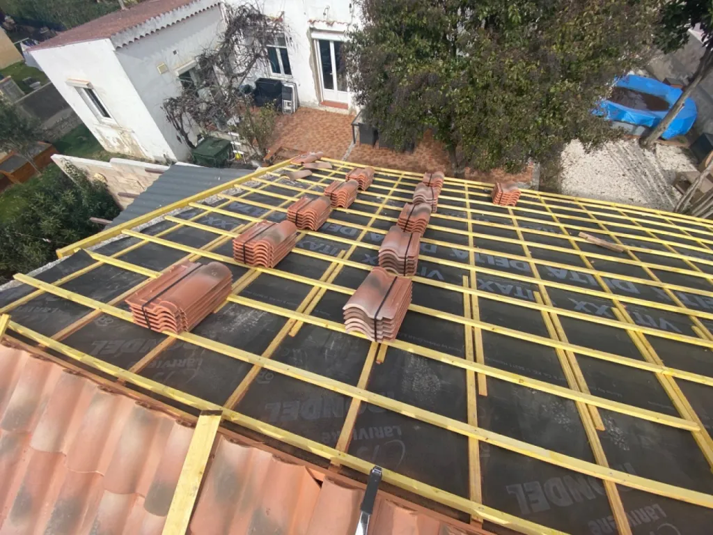 pose tuiles sur martigues