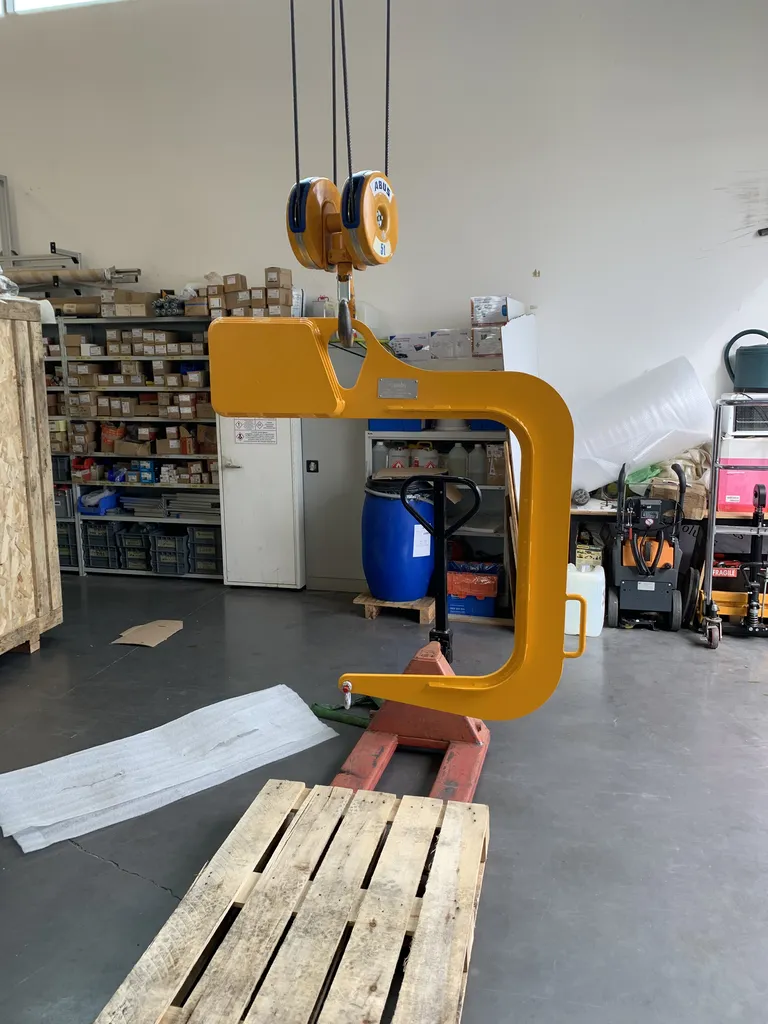 Palonnier autoéquilibré avec côtes spécifiques