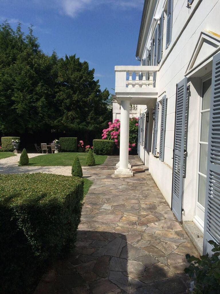 A vendre, centre ville de Lisieux, aucuns travaux