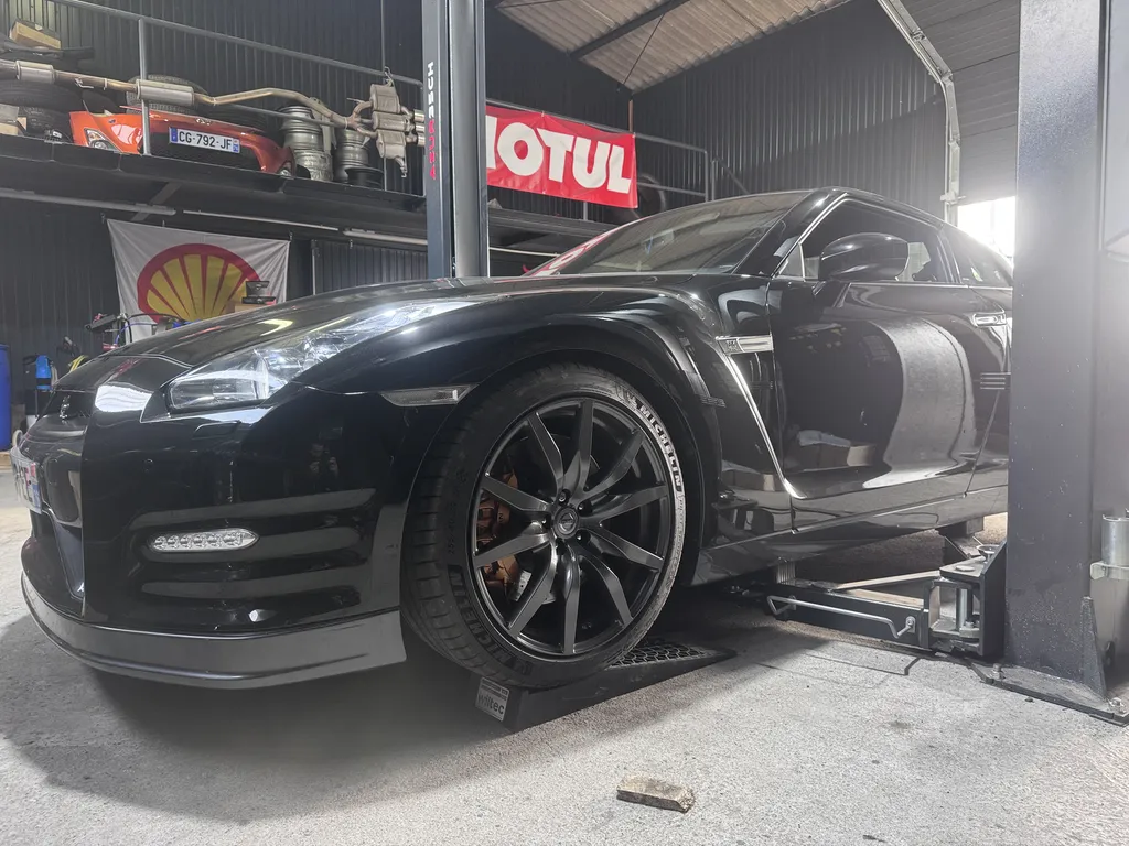 Nissan GT-R : entretien complet et grosse remise à niveau !