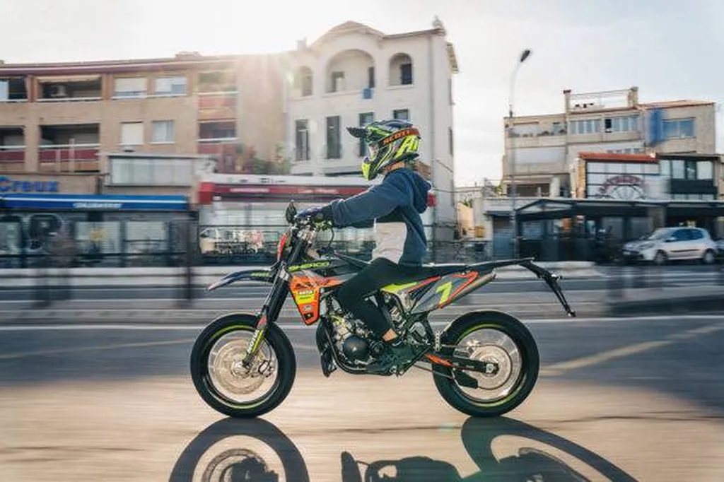 MOTO NEUVE SHERCO RED ONE SM-RS 50CC 2 TEMPS BANDOL