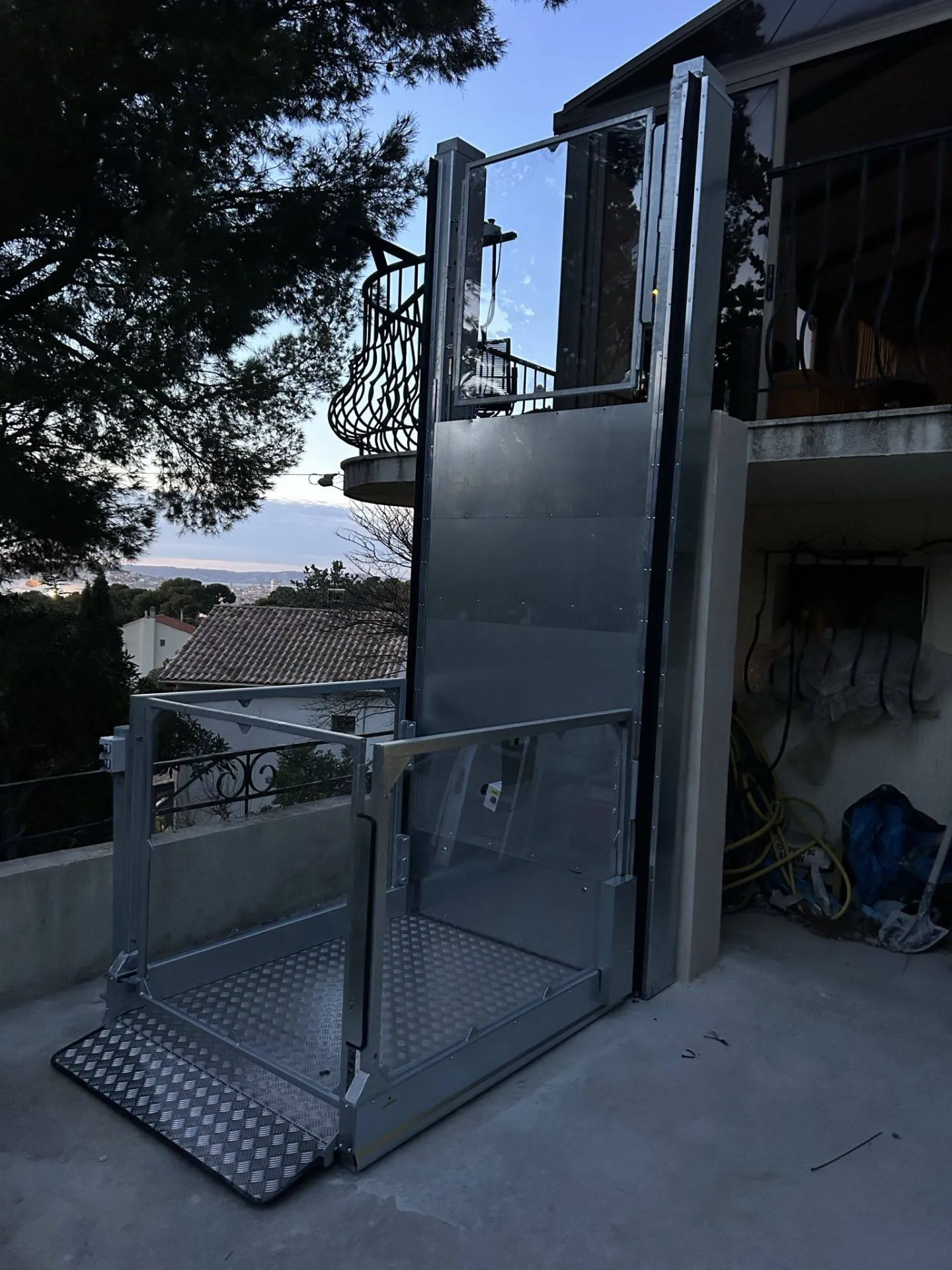 La plateforme verticale Strategos prête à vous accueillir à Marseille La plateforme verticale Strategos prête à vous accueillir à Marseille