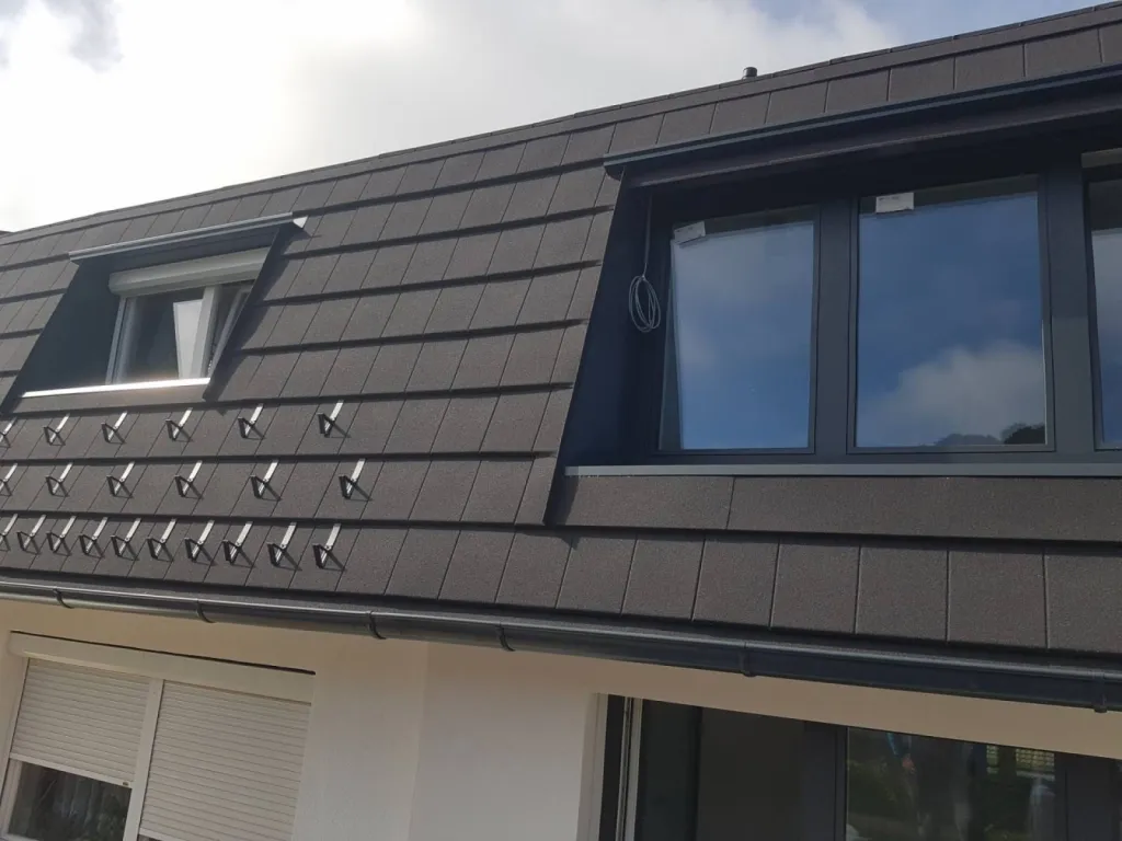 Tuile plates métalliques GERARD ELEGANTA en brisis 2de3