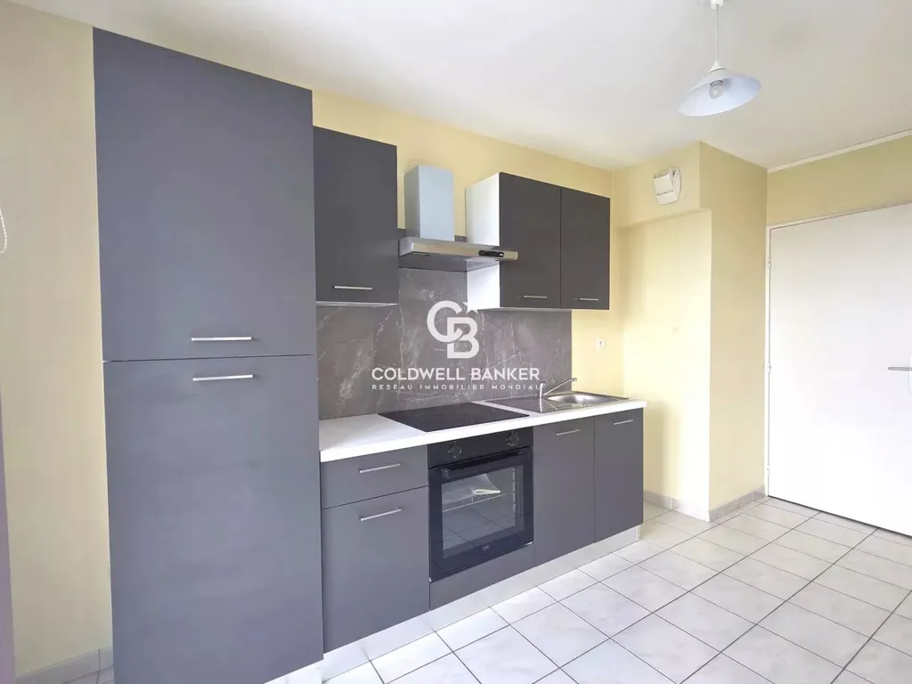 Acheter appartement lumineux proche tramway Université Le Mans