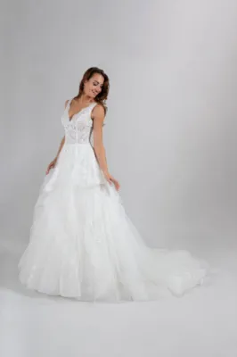 robe de mariée simple à marseille en provence 