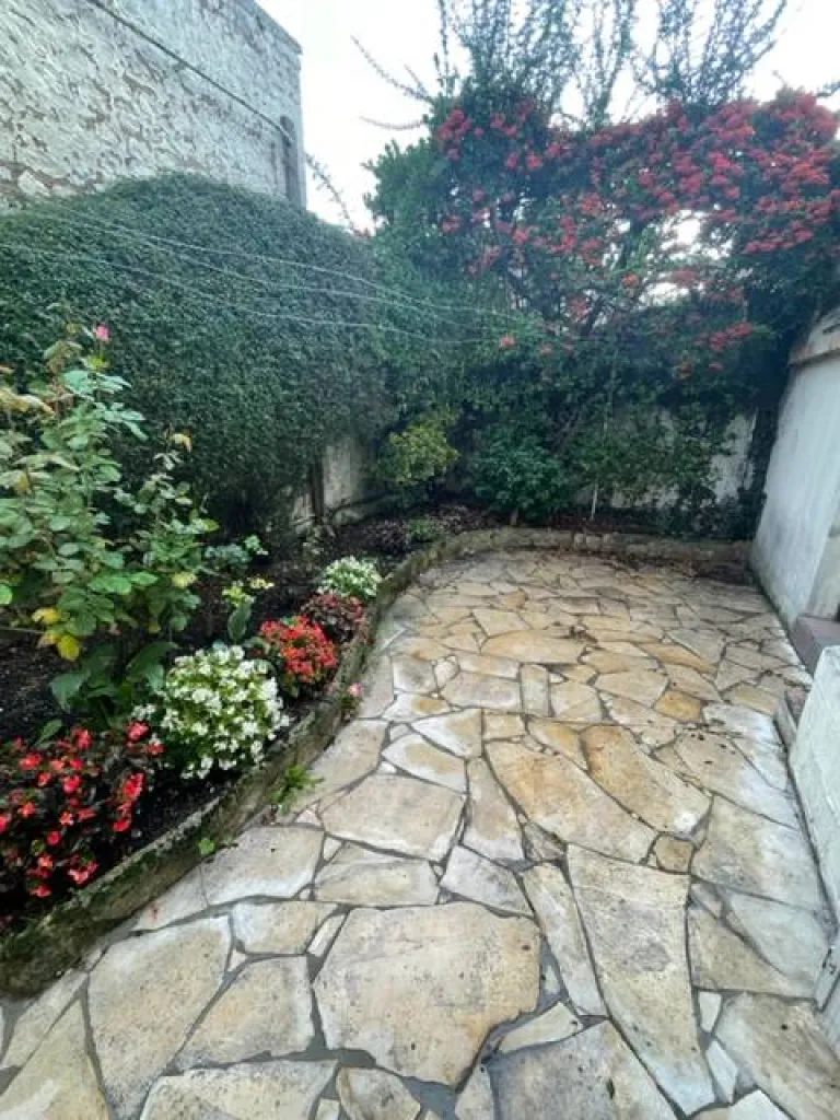 A saisir maison à rafraîchir de 121 m² habitable sur la commune de CAUDEBEC LES ELBEUF