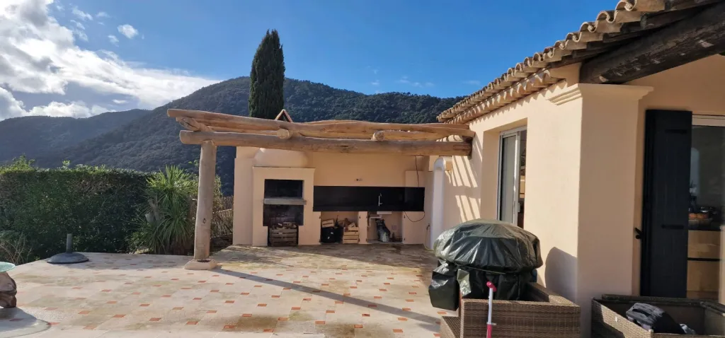 Pergola bois flotté Cavalaire sur Mer Var 83