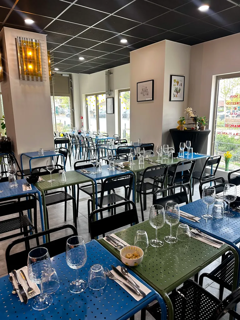 Privatisation Restaurant Mangiaforte : Organisation d'un anniversaire avec repas et soirée blind test musical à Dardilly à Lyon