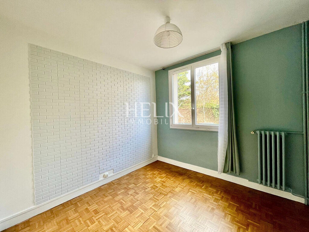 Chatou un charmant appartement de 3 pièces de 71 m2 proche de la gare