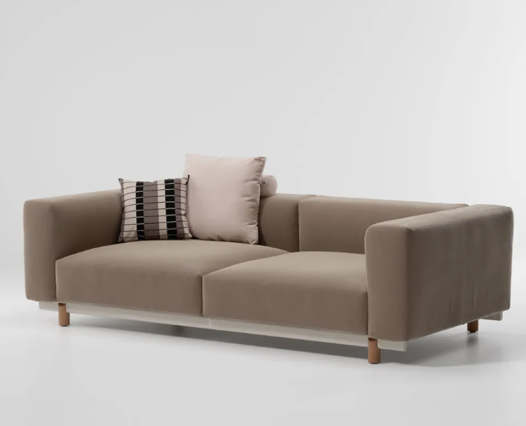 Kettal des meubles d'extérieurs de haute qualité.