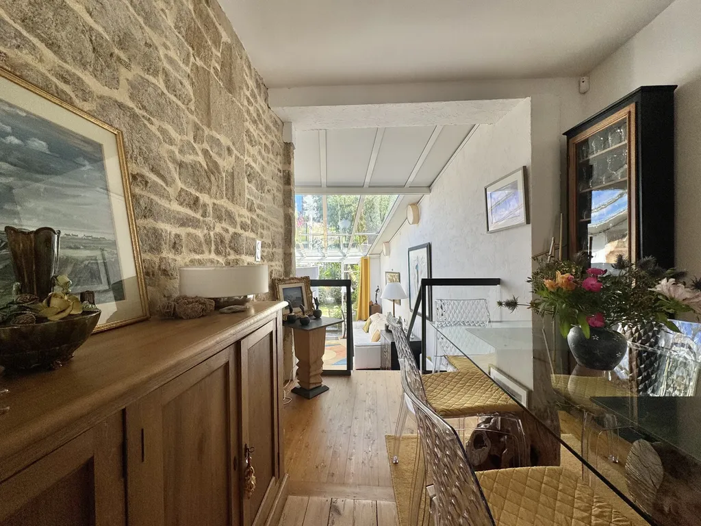 2627 - Charmante maison au coeur du bourg