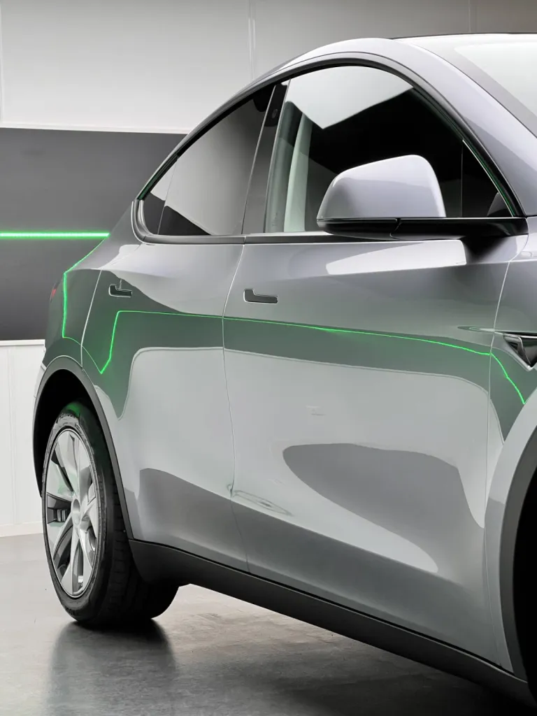 TESLA MODEL Y - PPF XPEL GRIS QUICKSILVER - LILLE