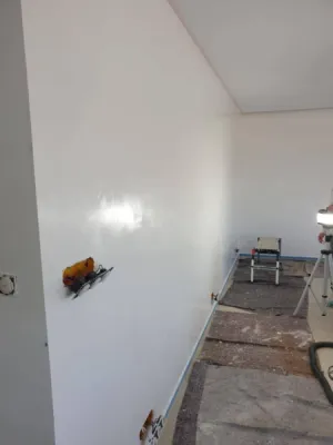  Stuc réf blanc de titane et finition cire naturelle TERRE DU MONDE