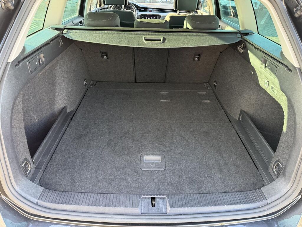 Volkswagen Passat SW occasion diesel automatique proche Rouen – Break familial fiable et économique