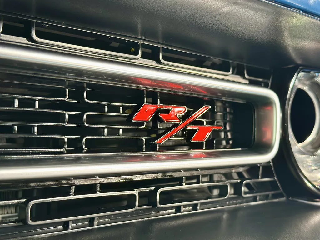 Traitement céramique , detailing Dodge Challenger spécialiste sur Vaugneray 