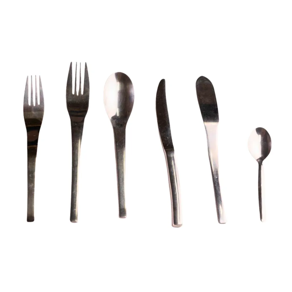 Couverts argentés classiques – Jeanne