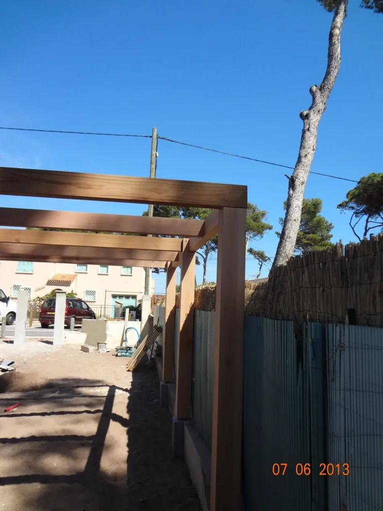 Création d'une pergola par la MENUISERIE GARCIN à Marseille
