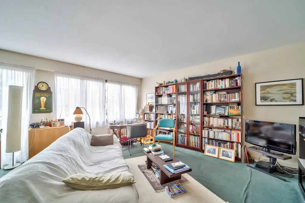 A vendre 4 pièces metro Volontaires Paris 75015