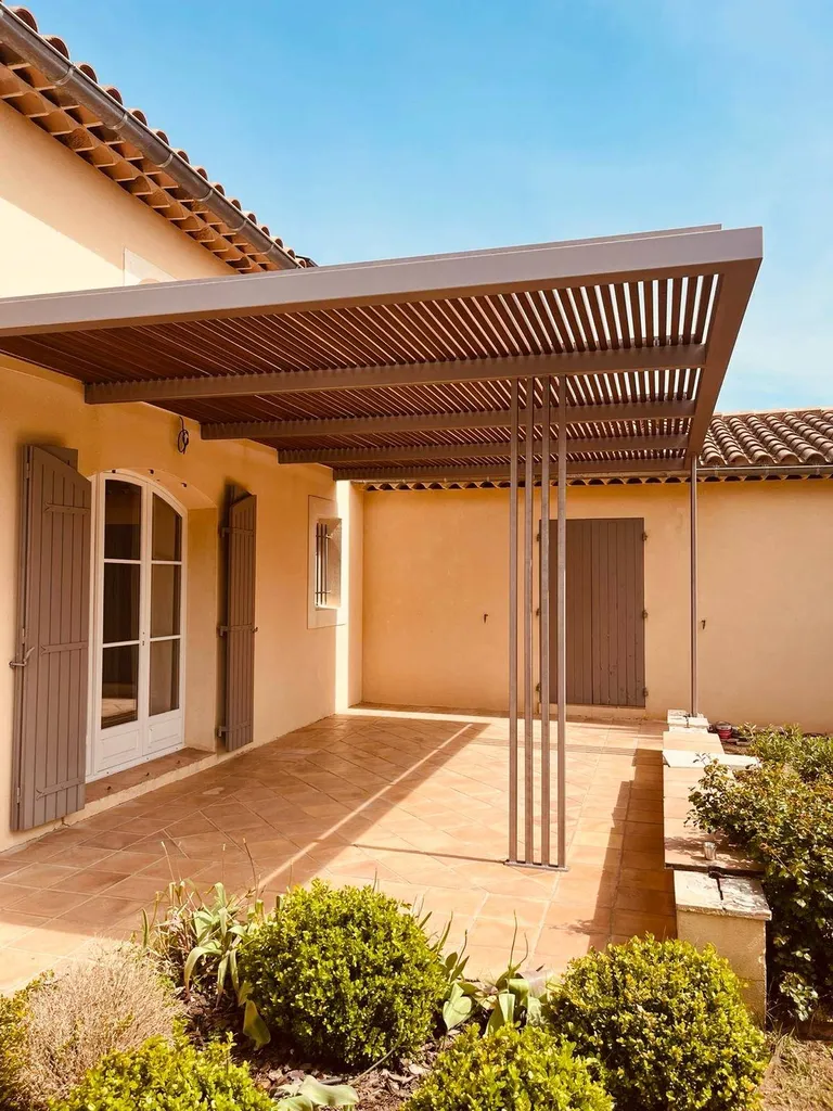 pergola sur mesure en acier nimes