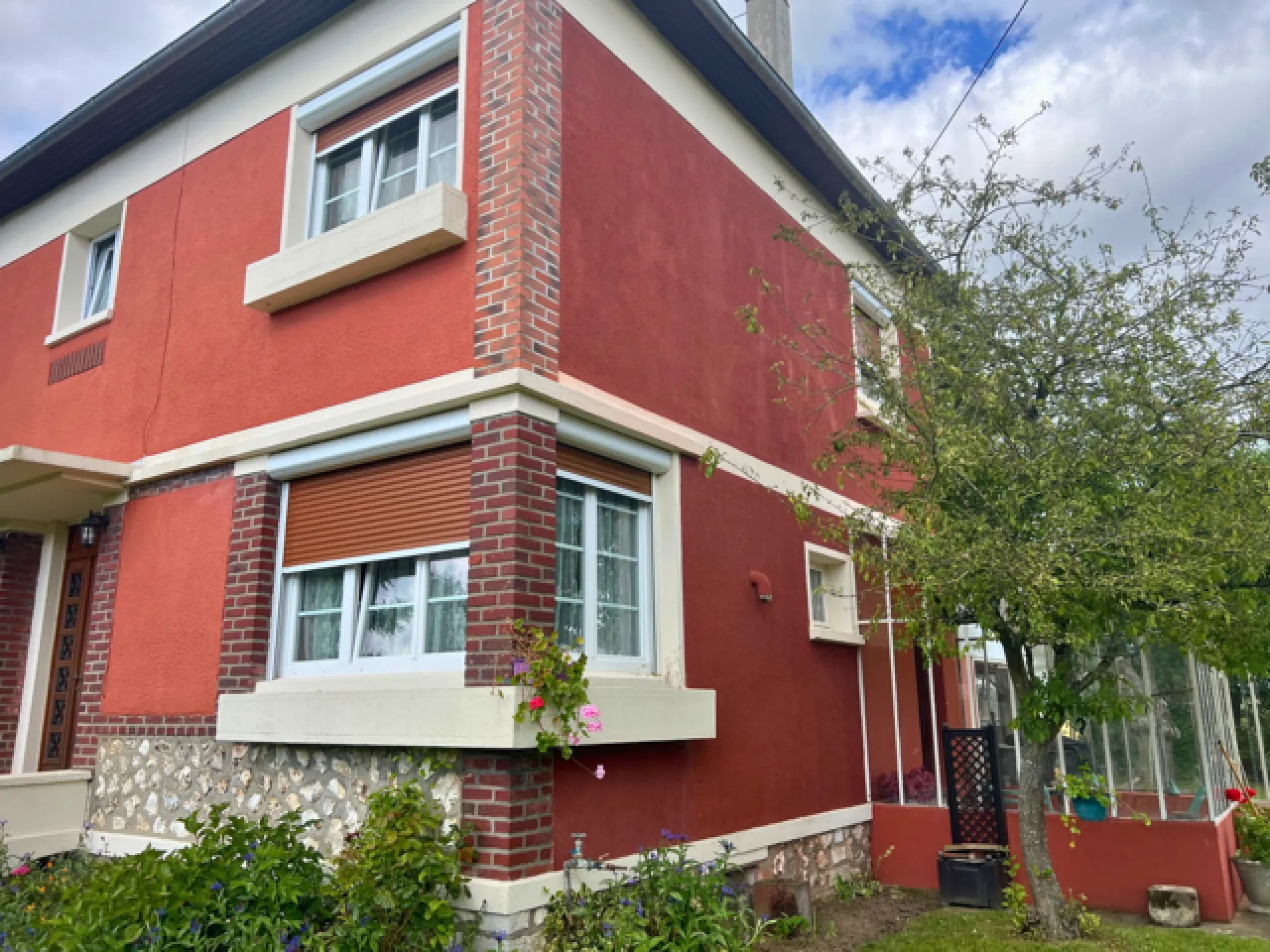 A acheter maison de 130 m² édifiée sur 1400 m² de terrain sur la commune de LES MONTS DU ROUMOIS 27520