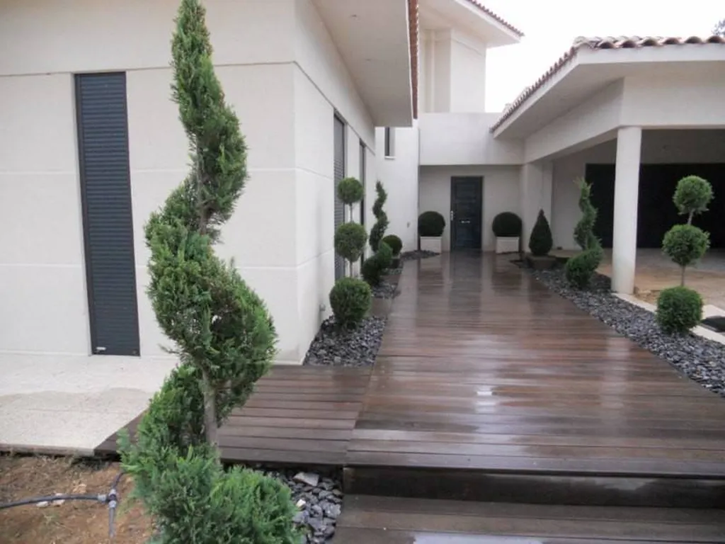 Aménagement d'une entrée de villa