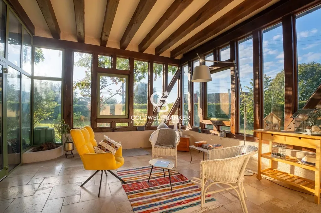 acheter une maison de famille avec un grand jardin et une piscine proche du mans