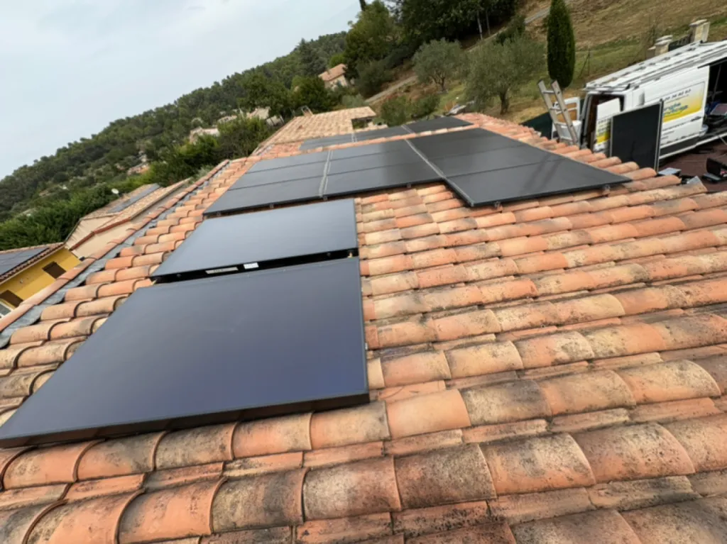 Installation sur mesure et personnalisée au meilleur prix avec Provence Energie Solaire Services 