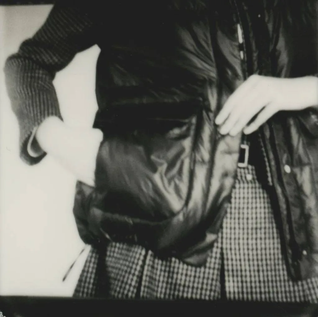 Lis Lareida une collection intemporelle pour les femmes qui aiment le style épuré et un look pointu.