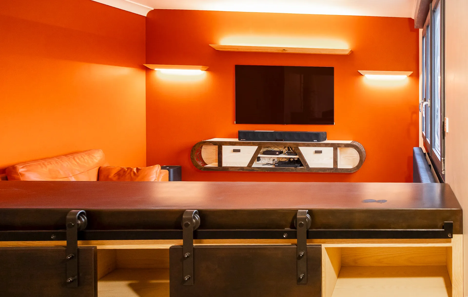 Meuble TV avec rangements sur mesure à Lavilledieu près de Aubenas en Ardèche