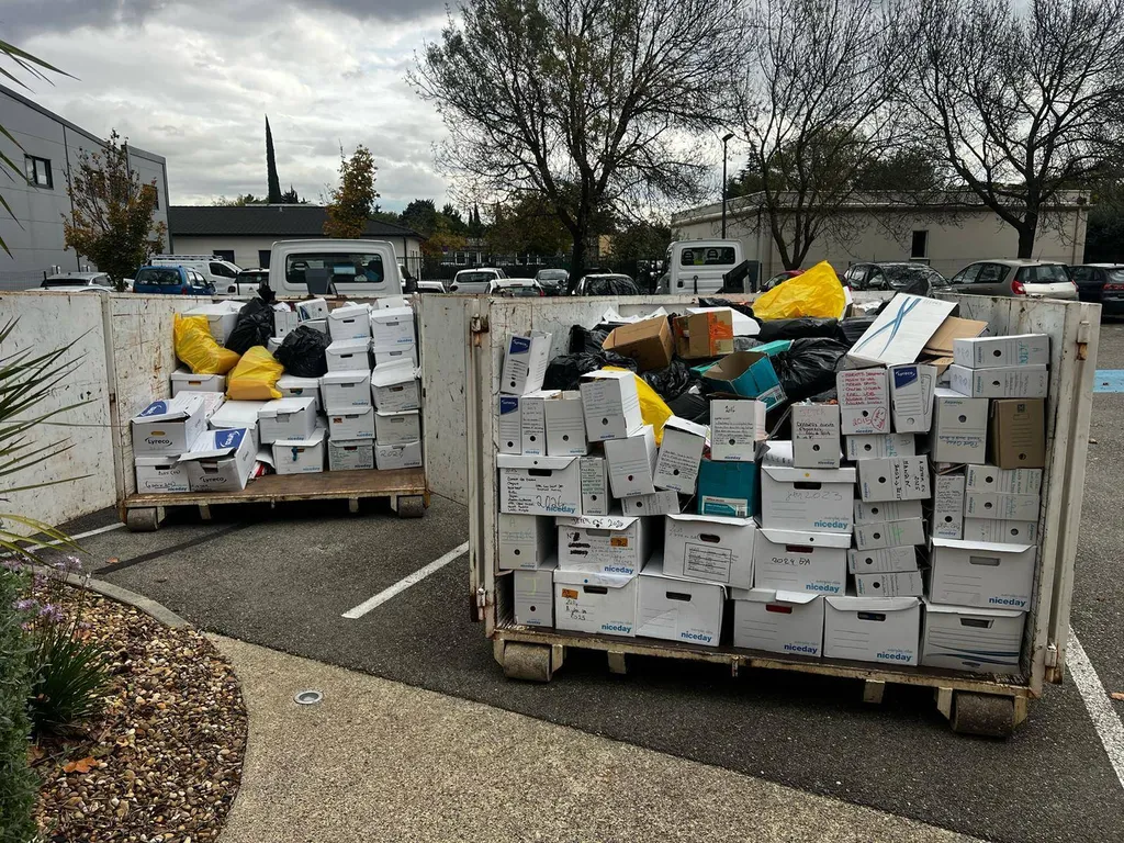 Spécialiste du désarchivage de documents confidentiels dans le 13, ici pour un cabinet d expert comptable à Chateaurenard