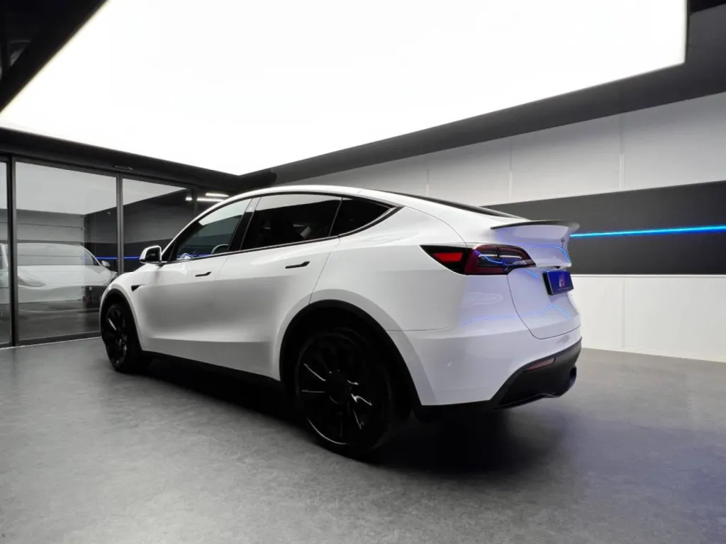 TESLA MODEL Y - PROTECTION CERAMIQUE GTECHNIQ - LILLE