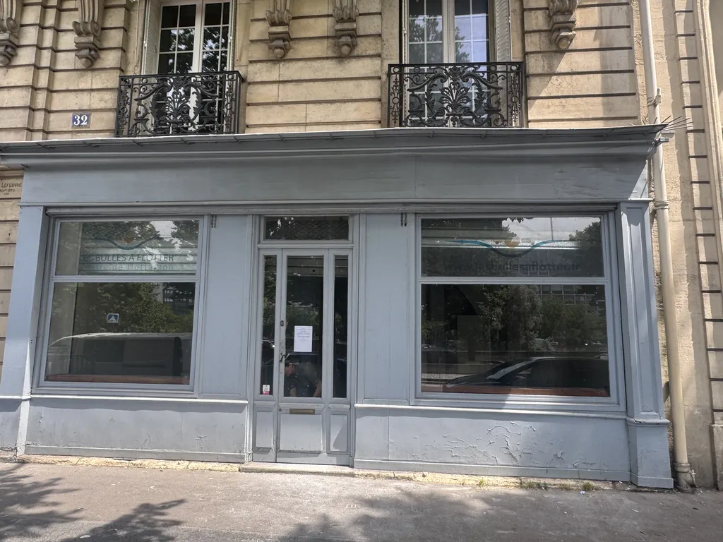 Location - Boutique 116 m², Bastille, Boulevard de la Bastille 75012 PARIS