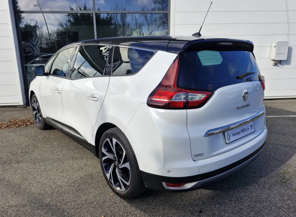 RENAULT GRAND SCENIC IV INTENS 1.3 TCE 140CV 7 PLACES à Plaisance du Touch près de Toulouse