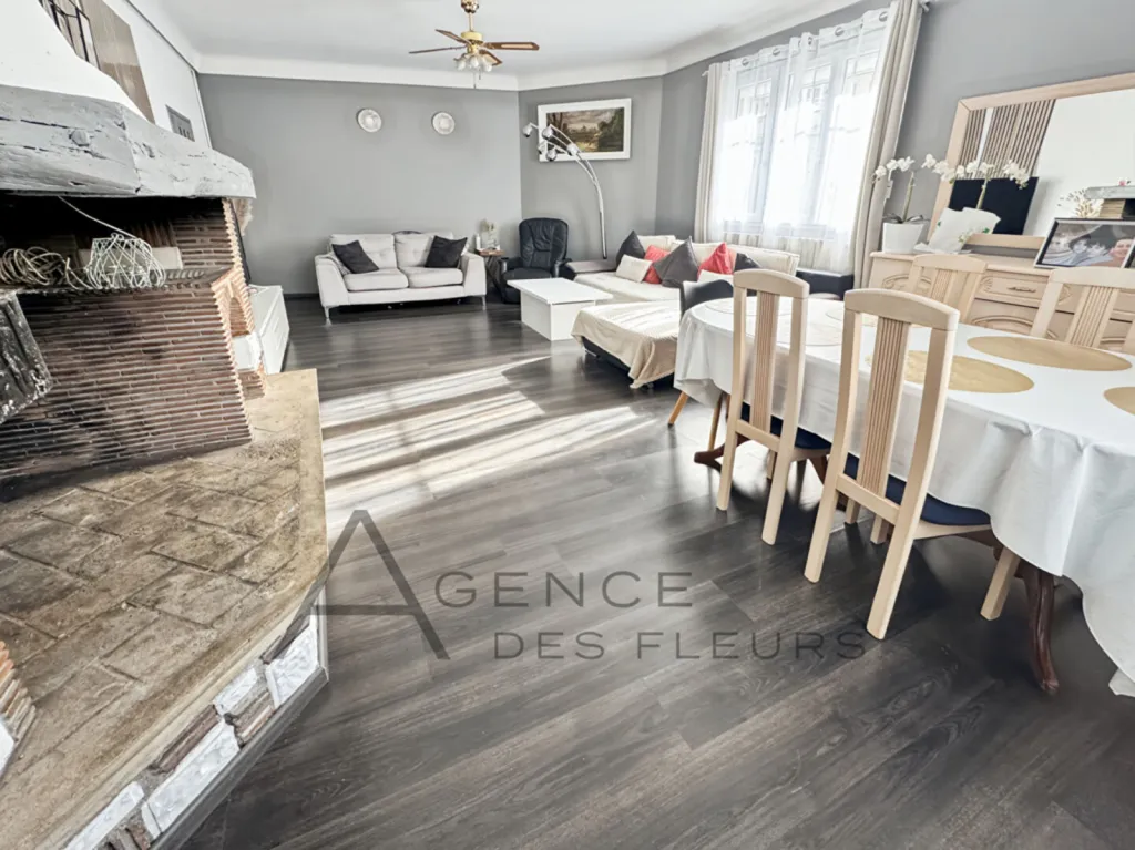 A vendre, maison familiale de 163m² sur un terrain de 263 m² situé à Elbeuf 76500