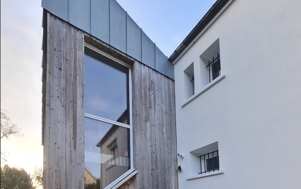 Isolation de façade de maison avec ravalement en crépis, à Rouen 76000