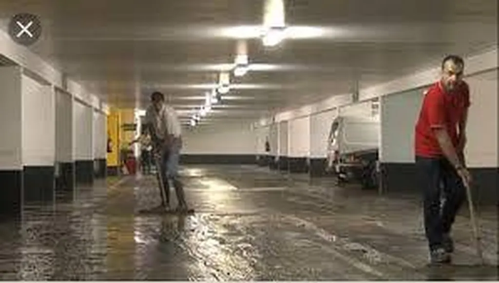 Starsnett Services : Nettoyage de Parking au Karcher à Paris et Neuilly-sur-Seine