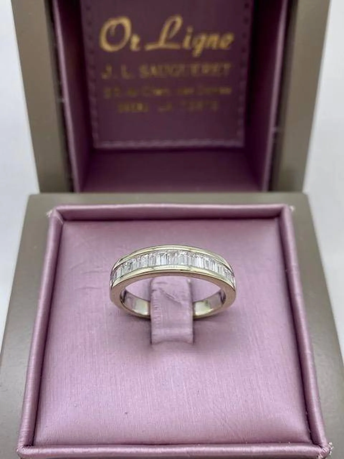 Bague demie alliance or blanc 750/1000ème et diamants taille baguette serti rail occasion Or Ligne La Teste Bassin d'Arcachon