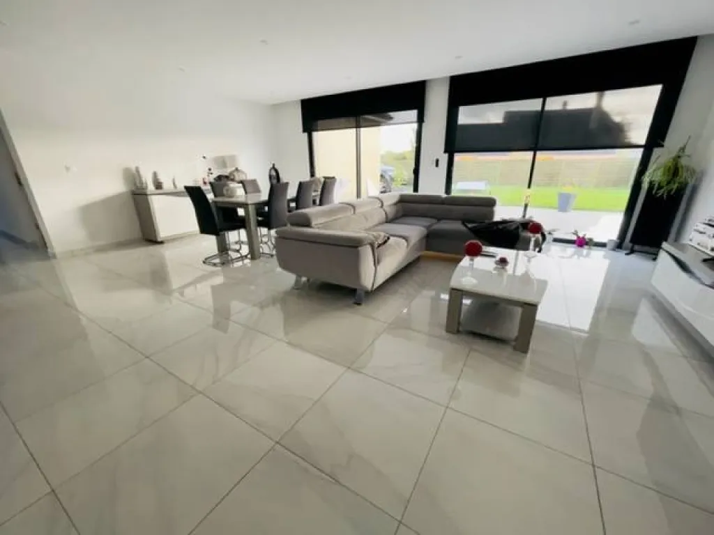 pavillon 4 chambres