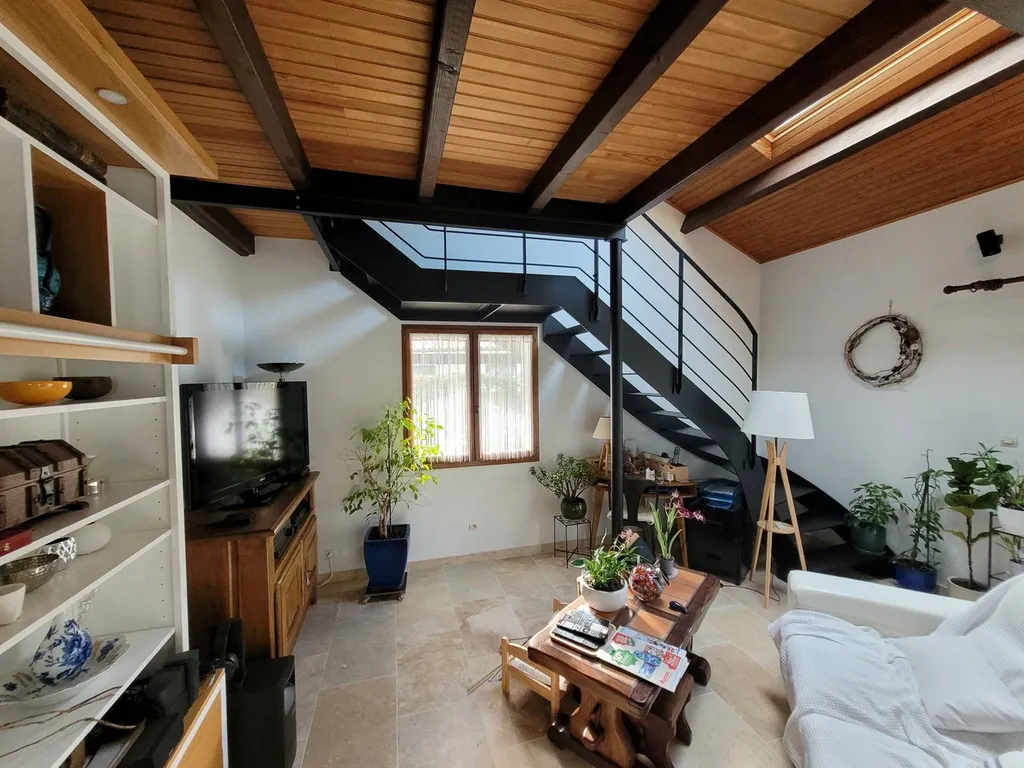 Escalier en acier quart-tournant thermolaqué en gironde